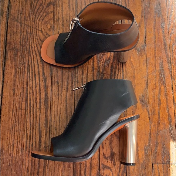 Celine shoes - Picture 2 of 5